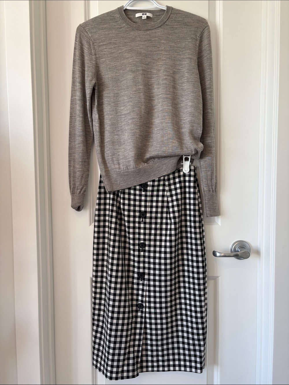100% Merino lightweight sweater from Uniqlo - XS